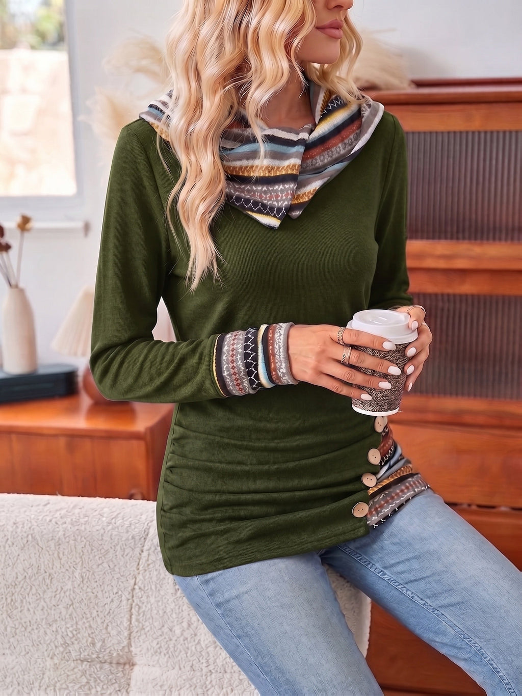 Hooded Women's Top with Button Detail and Striped Cuffs - 12 - London-stylehouse.com