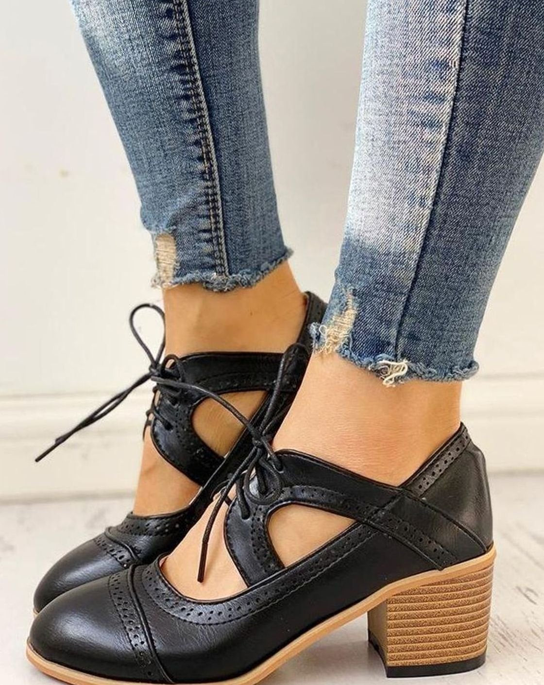 Block Heels Women's Brogue Style with Lacing - 2 - London-stylehouse.com