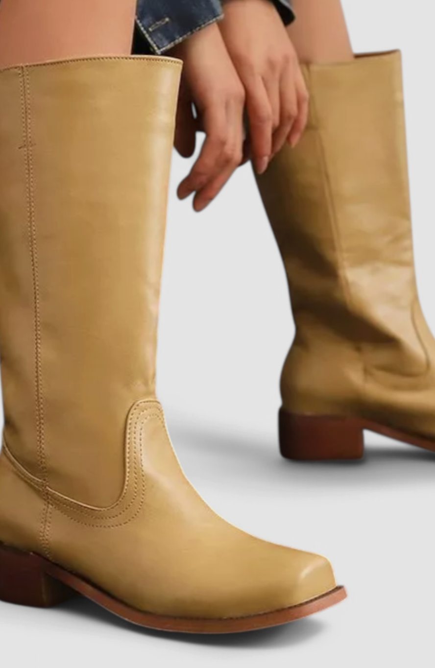 Knee-High Women's Boots with Block Heel and Classic Design - 1 - London-stylehouse.com