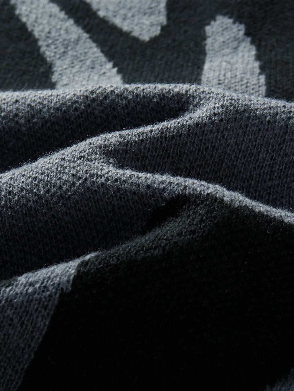 Men's Casual Pullover with Abstract Graphic Design - 5 - London-stylehouse.com