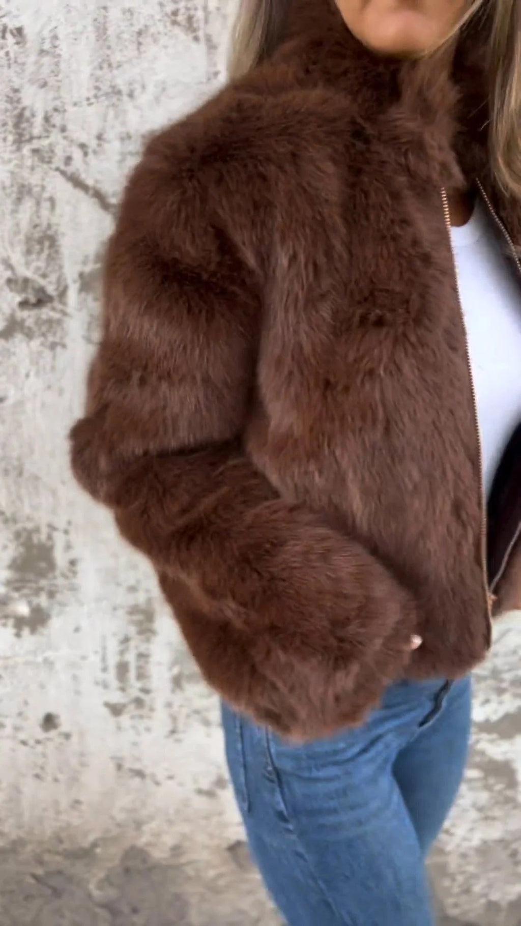 Women's Faux Fur Jacket with Stand-Up Collar and Zip - 11 - London-stylehouse.com