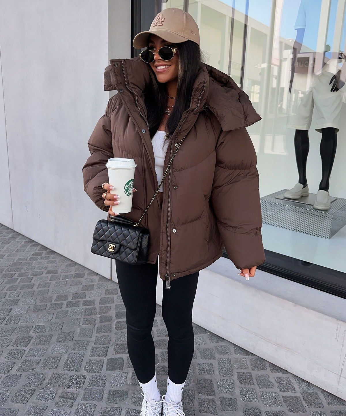 Puffer Jacket Women's Oversized Design with Detachable Hood - 1 - London-stylehouse.com
