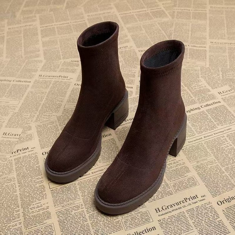Women's Ankle Boots with Low Top and Stylish Cut-Outs - 5 - London-stylehouse.com