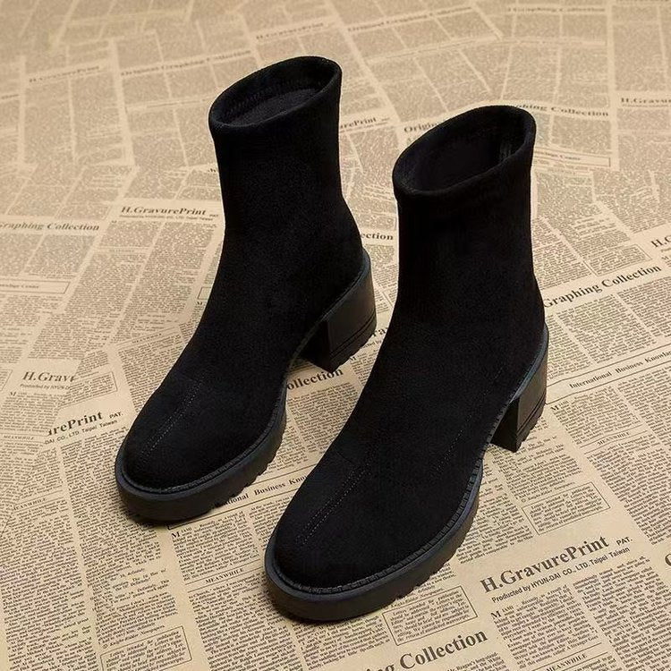 Women's Ankle Boots with Low Top and Stylish Cut-Outs - 6 - London-stylehouse.com