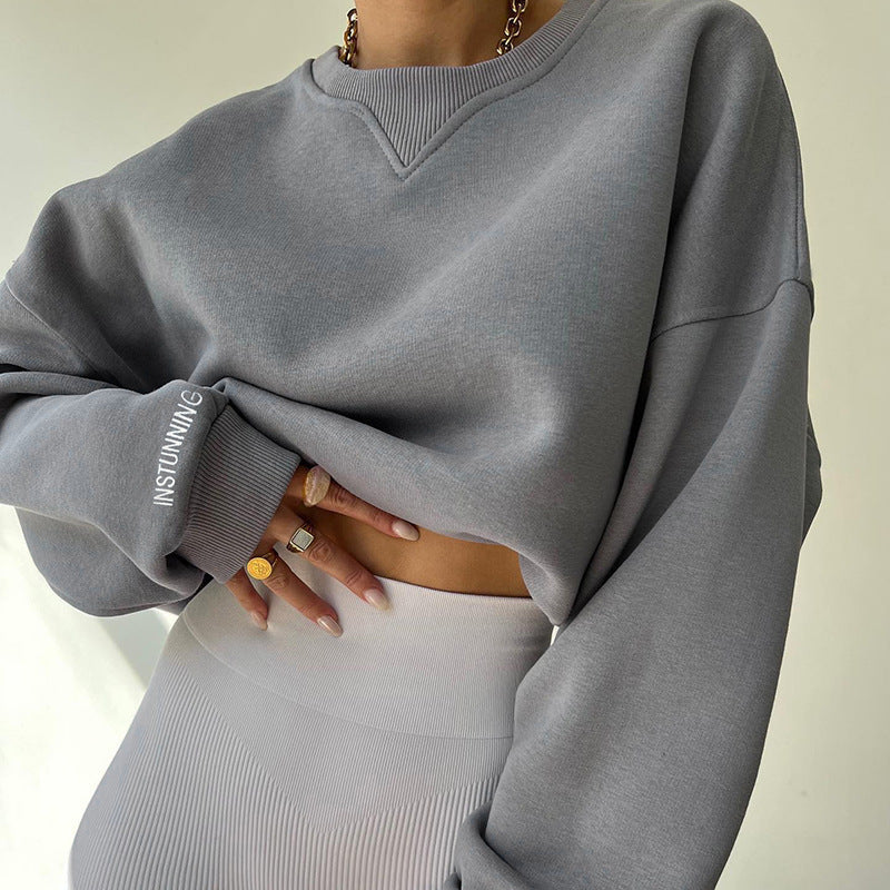 Women's Oversized Fit Sweatshirt with V-Neckline - 1 - London-stylehouse.com