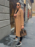 Chic Longline Women's Wool Coat with Tailored Fit - 7 - London-stylehouse.com