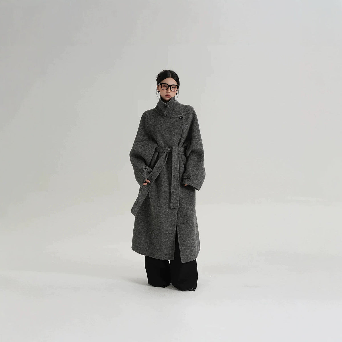 Chic Longline Women's Coat with Relaxed Fit and Stand Collar - 6 - London-stylehouse.com