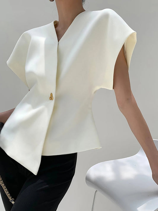 Lina | Structured short-sleeved blouse with asymmetrical fastening for women