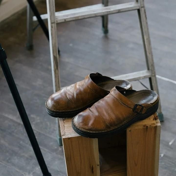 Mateo – Ergonomic Leather Slippers for Men
