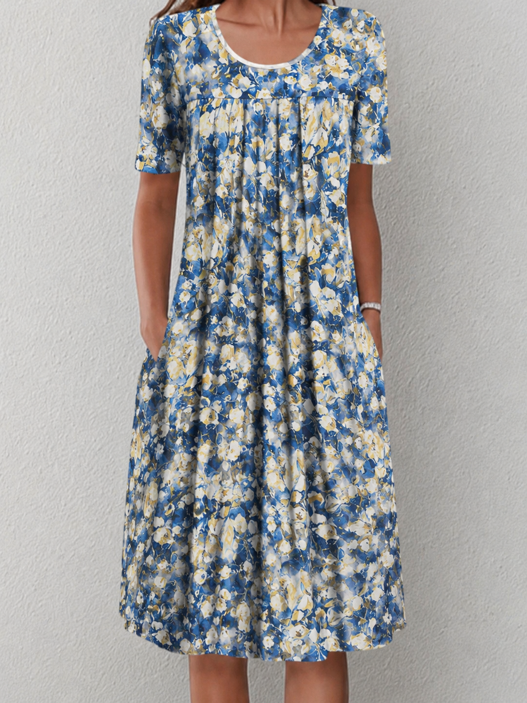 Lila – Elegant and Chic Dress for women