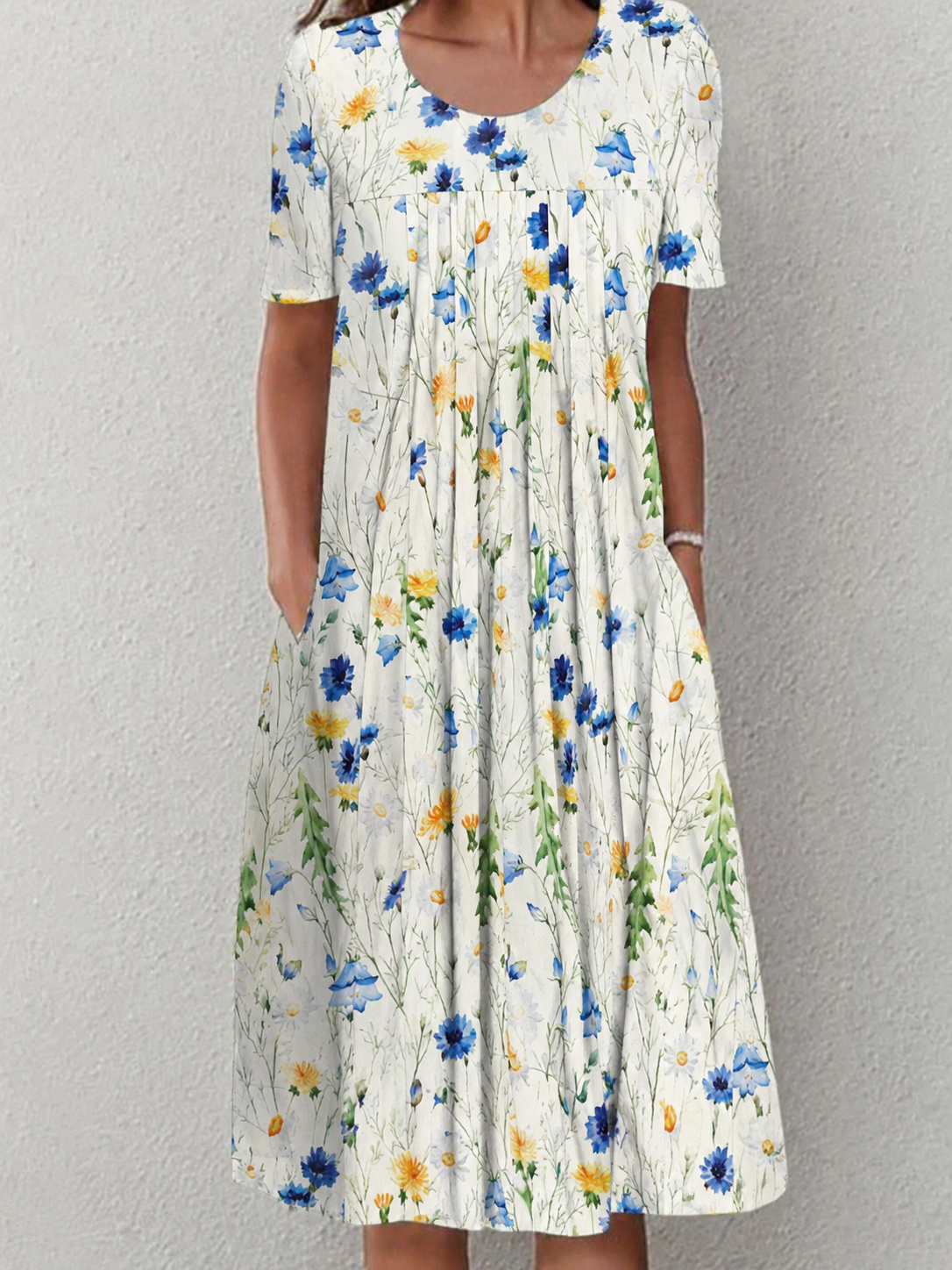 Lila – Elegant and Chic Dress for women