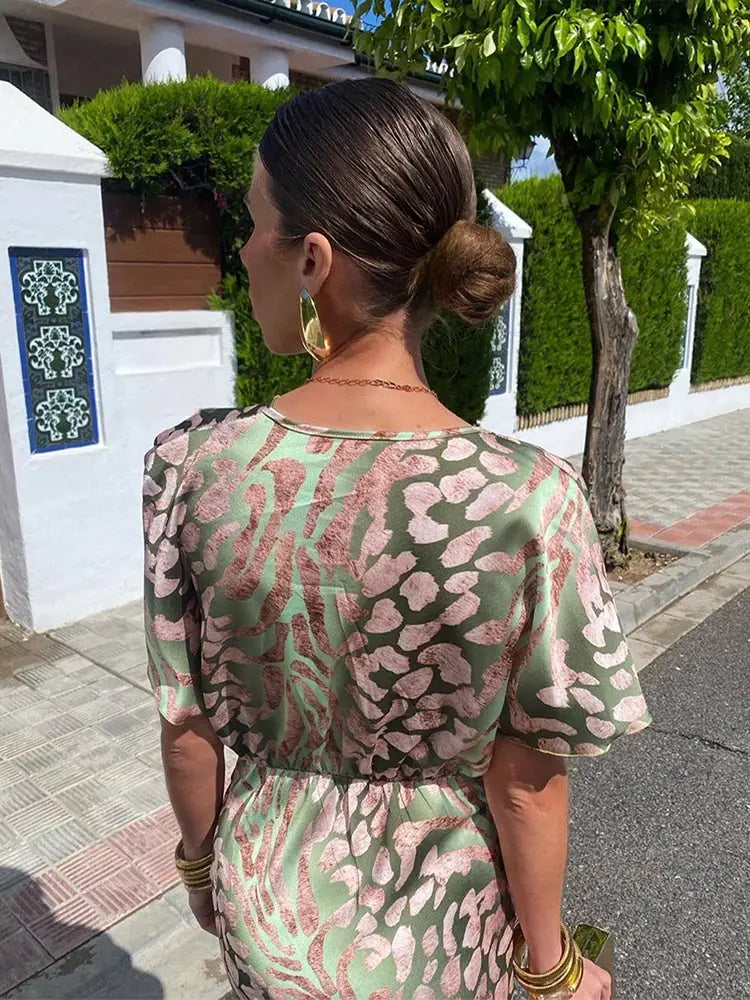Katrin – Elegant Printed Dress with V-Neck - Image 5