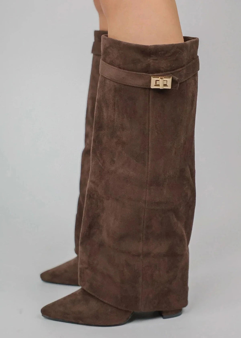Women’s knee-high boots with a straight shaft and pointed toe - J&B; - 4 - London-stylehouse.com