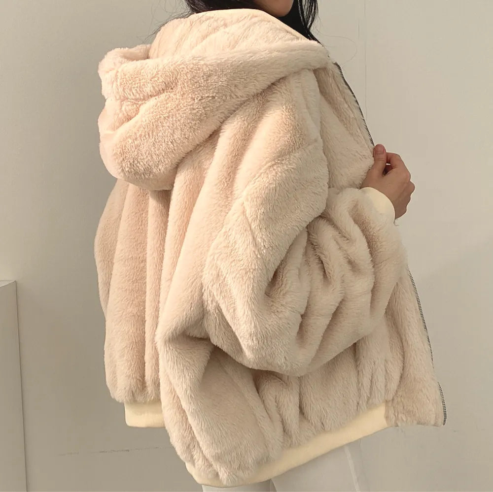 Oversized down jacket for women with a soft faux fur lining - J&B; - 5 - London-stylehouse.com
