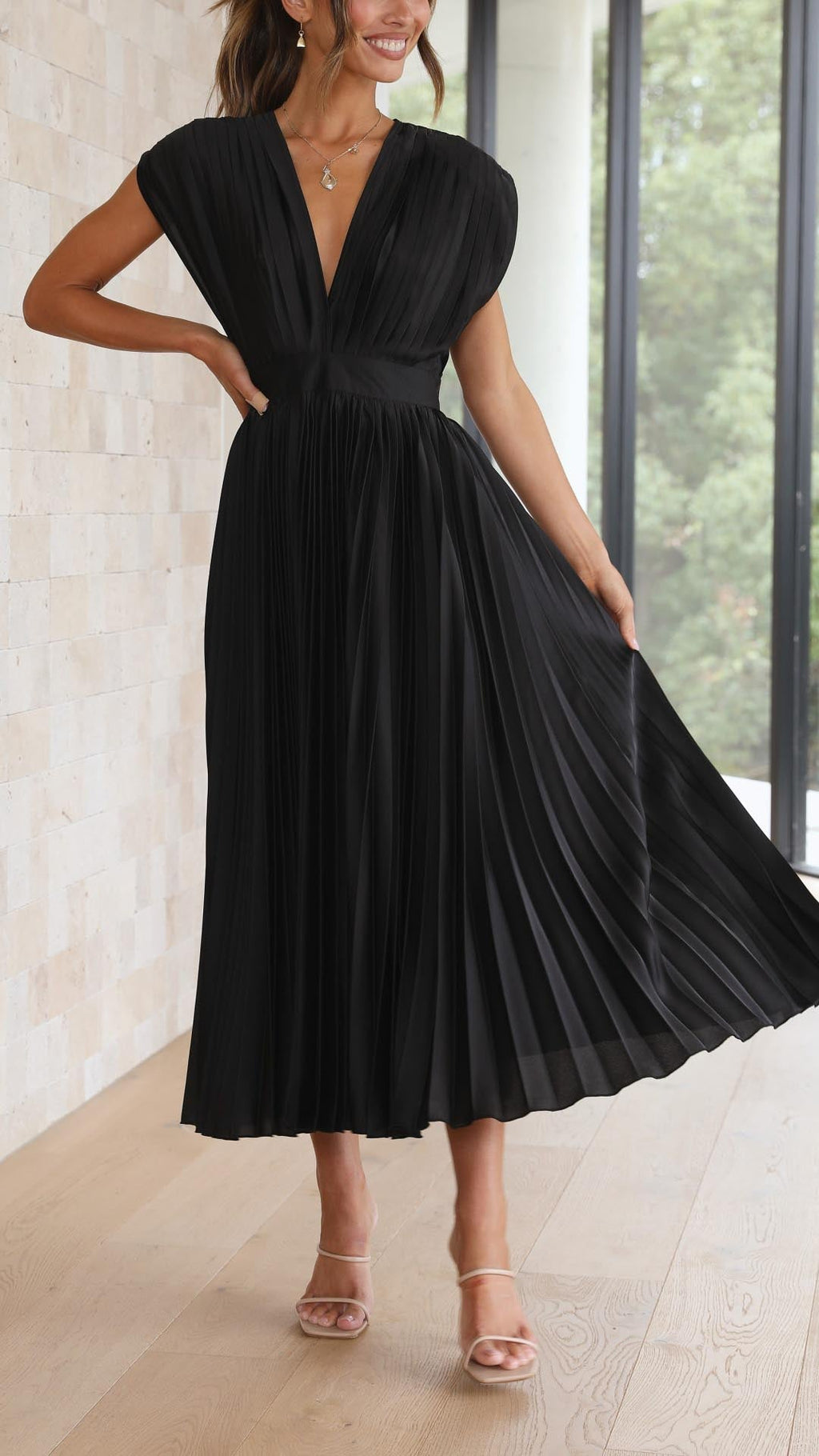 Ella – Elegant Pleated Maxi Dress for Women - Image 15