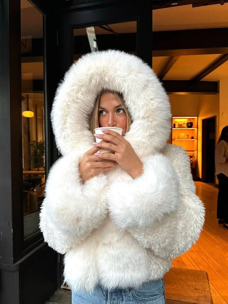 Cosy women's jacket with oversized hood and plush texture | L&S - 3 - London-stylehouse.com