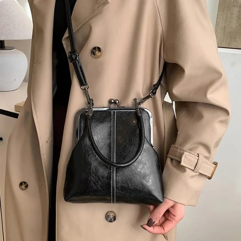 Women's Handbag with Elegant Frame and Textured Design | L&S - 4 - London-stylehouse.com