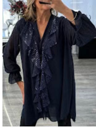 Sarah – Elegant Ruffled Blouse